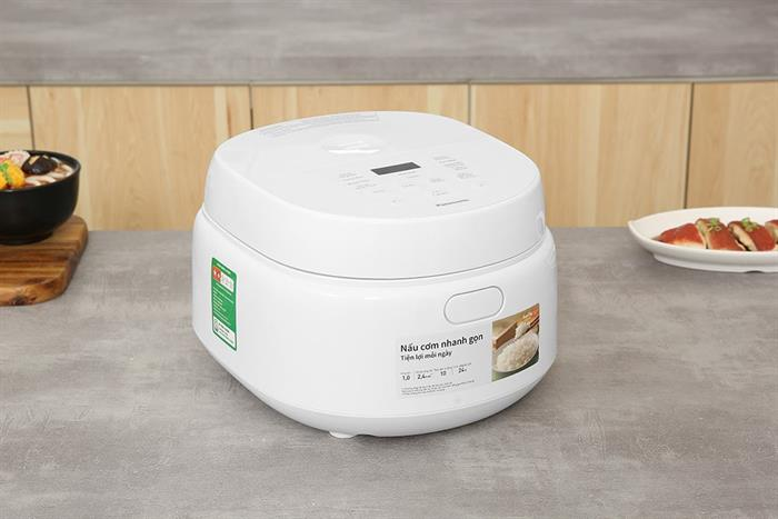 https://dongly.com.vn//Images/Products/nguyen.minh.luan_noi-com-dien-tu-panasonic-1-lit-sr-dl104wra-3-638791262376413223-700x467_item_SR-DL104WRA.png