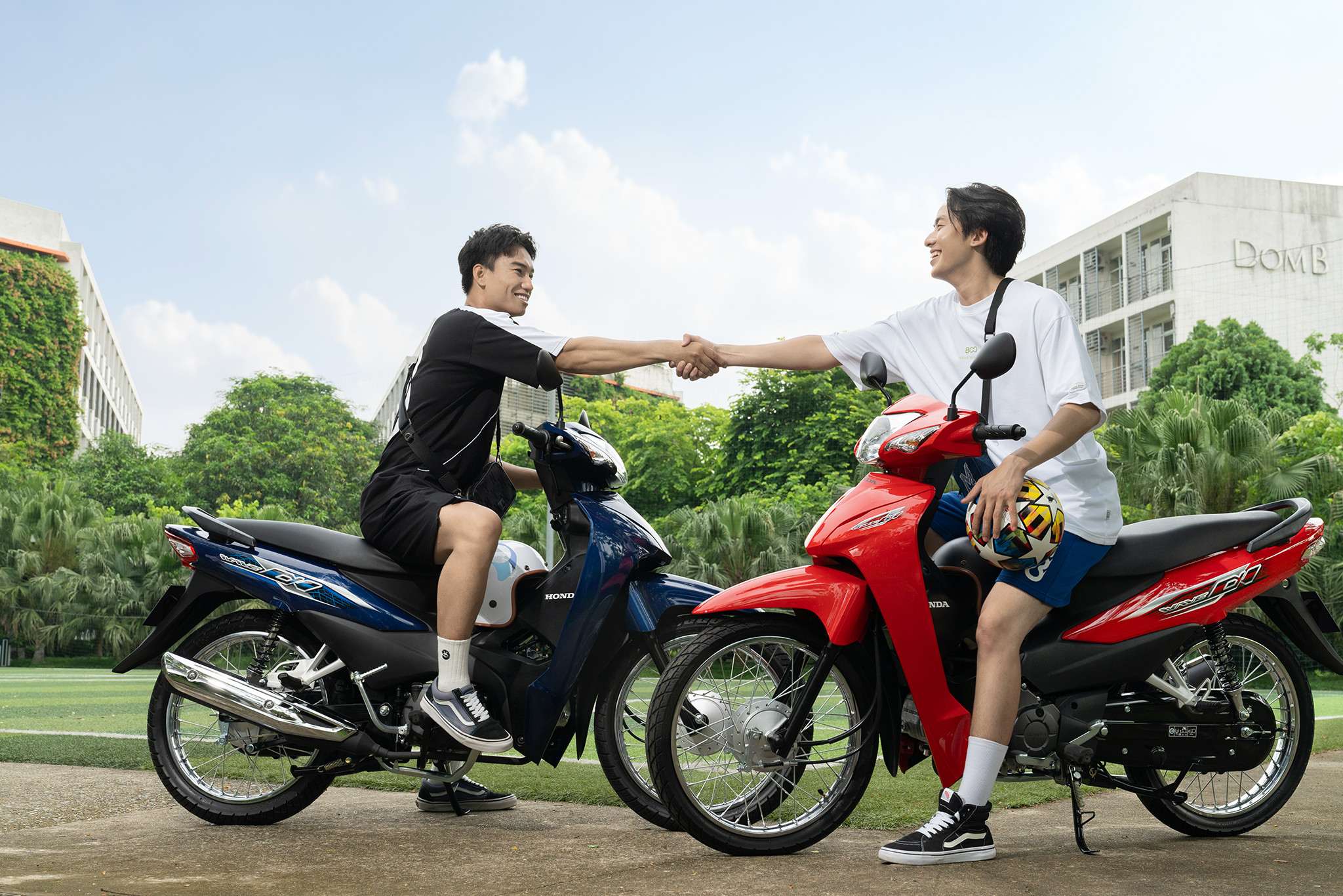 /Images/Products/nguyen.minh.luan_z5327739419097_d981fc47d7f896447718dd0695ba7090_item_XMHDWAVE202401.jpg