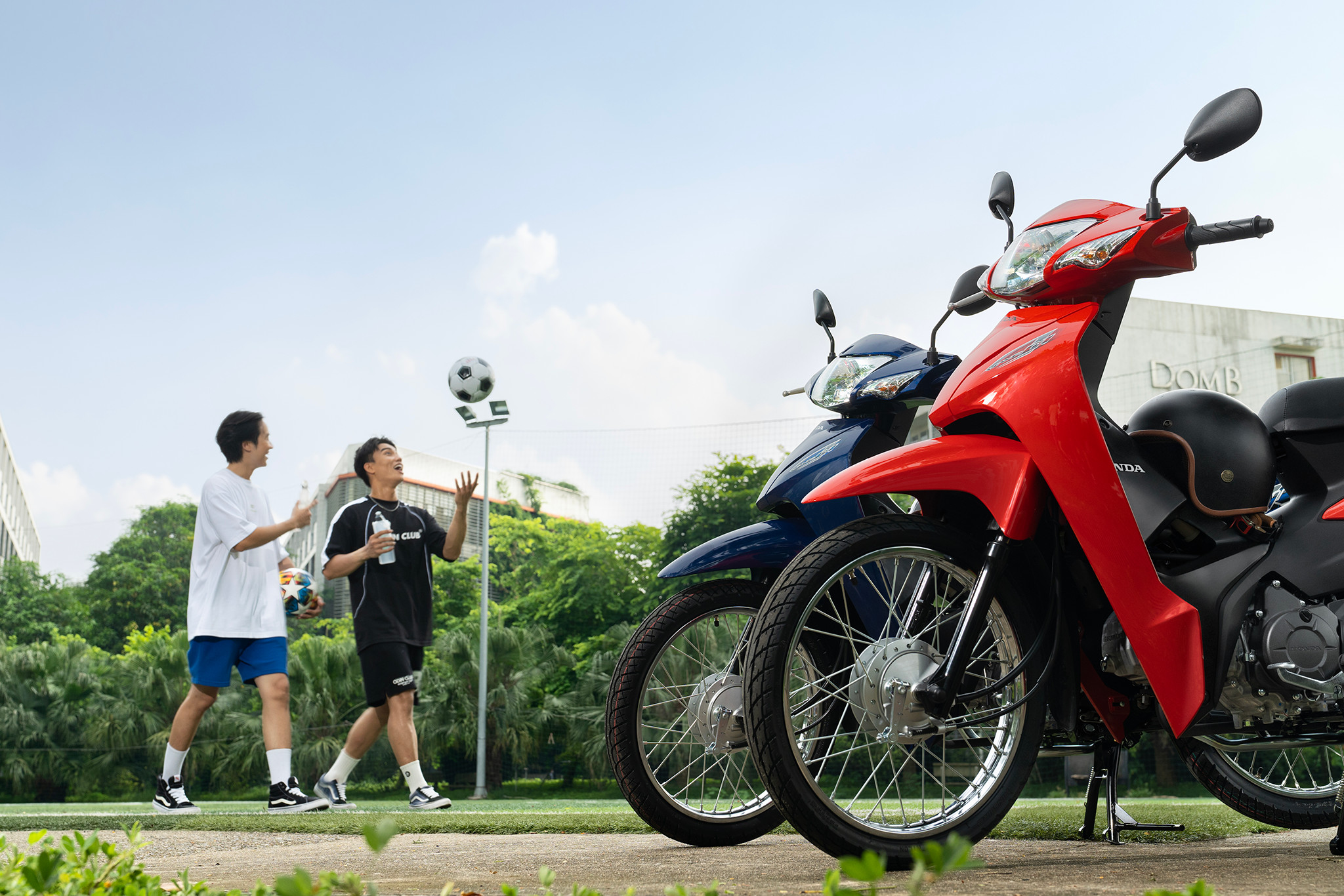 /Images/Products/nguyen.minh.luan_z5327739515918_18f67a98efd1980b1b776f971a2662fc_item_XMHDWAVE202402.jpg